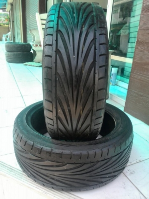 ขายยาง TOYO T1R 205-45-17 ปี09 ดอกหนา เห็นตุ่มหน้ายาง คู่ละ 1,900 บาท