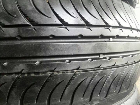 ขายยาง KUMHO KU31 195-55-15 ปี13 ดอกหนา เนื้อนิ่ม ชุดละ 4,200 บาท