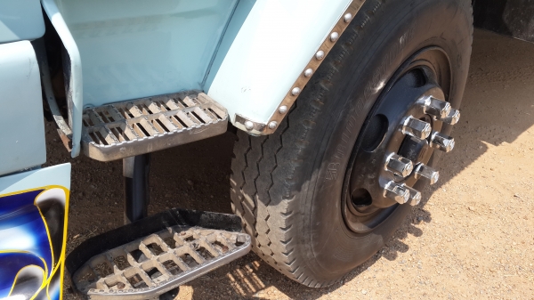 ขายนางฟ้า 195 เพลาเดียว FVM32MR ขายนางฟ้า 195 เพลาเดียว FVM32MR