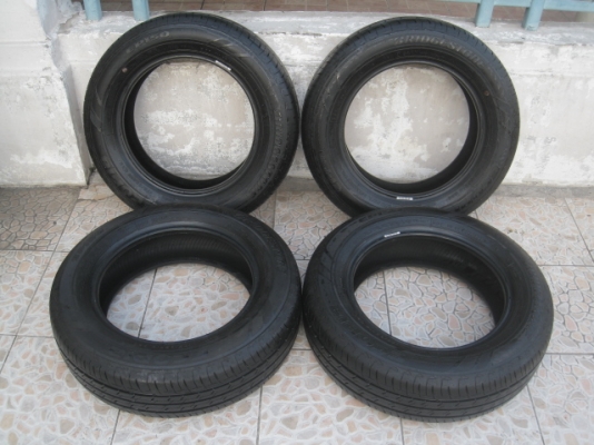 ขายยาง Bridgestone ecopia ep150 175/65r14 ยางผลิตสัปดาห์ที่ 36 ปี2013 ดอกยางเหลือประมาณ 80 -90\% ได้ครับ  สนใจติดต่อเล็กคลองสามครับ 081-3747940