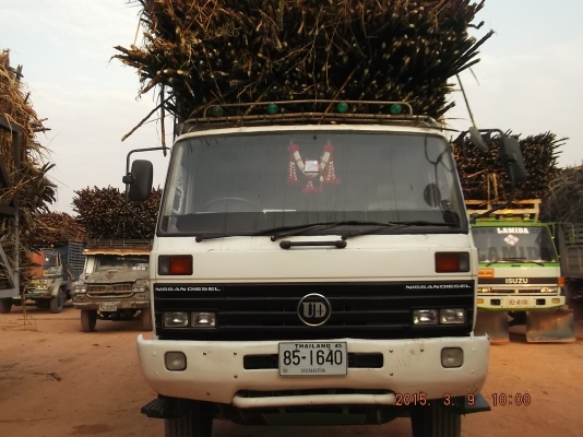 ขายรถสิบล้อสองเพลาดั้ม UD CWM430M 230แรงม้า