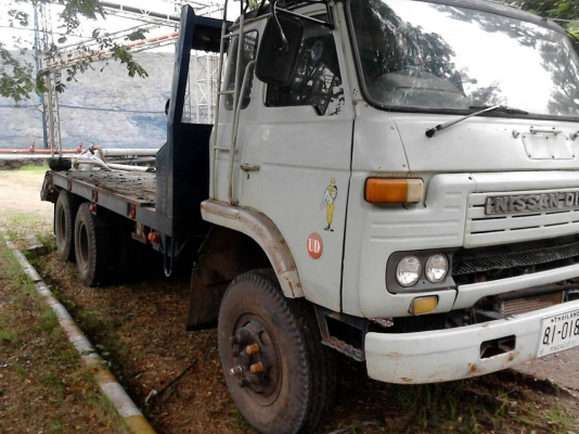 ขายเทนเลอร์ 2 เพลา NISSAN CW30 เครื่อง PD6 220 แรงม้า เบรคทิฟฟี่ พาวเวอร์ ทะเบียนเต็มพร้อมโอน รถใช้งานอยู่ราคาต่อรองกันได้