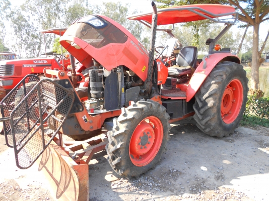 Kubota M7040 ถูกๆ