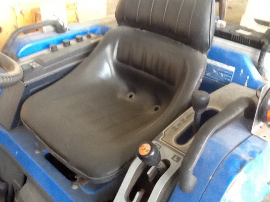 รถไถนาisekiสองเพลารถญี่ปุ่นสภาพดีพร้อมใช้