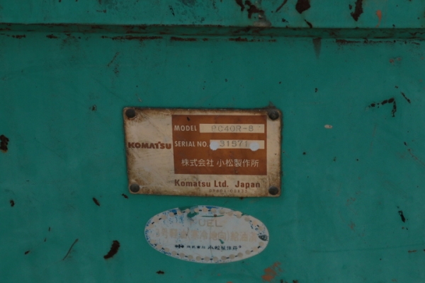 Komatsu PC40R-8 เก่านอกพร้อมใช้