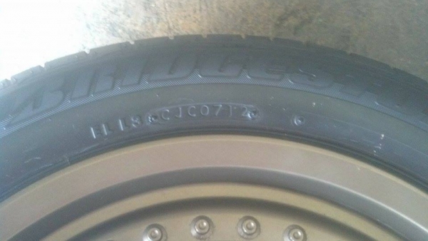 แม็ก 3 ชิ้น แท้เจแปน TE37 ขอบ 16 ขนาด 4 รู 100 พร้อมยาง แม็ก 3 ชิ้น แท้เจแปน TE37 ขอบ 16 ขนาด 4 รู 100 พร้อมยาง