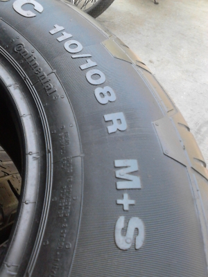 205R16C  110/108R CONTINENTAL 4X4 Contact  ชุด 4 เส้น ปี 2012  TEL.081-427-3941