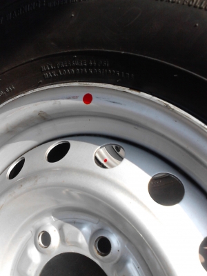 235/70R15 กะทะพร้อมยาง 4 วง   TEL.081-427-3941