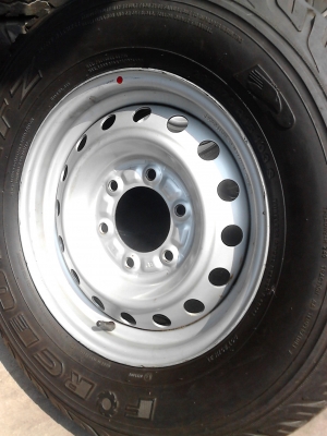 235/70R15 กะทะพร้อมยาง 4 วง   TEL.081-427-3941