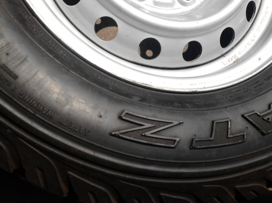 235/70R15 กะทะพร้อมยาง 4 วง   TEL.081-427-3941