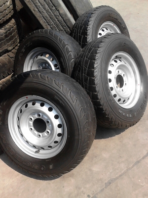 235/70R15 กะทะพร้อมยาง 4 วง   TEL.081-427-3941