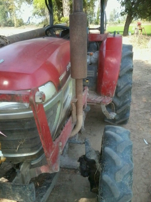 ขายรถไถ ยันม่า 45แรงพร้อมผานหน้าและโรตารี  ราคา300000