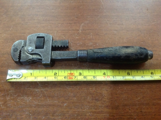 ขายคอม้าด้ามไม้โบราณ STILLSONS 6"