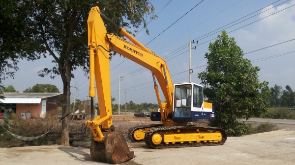 ขายด่วนรถเเม็คโครโคมัสซูPC200-5 ตัวเดินใหญ่ รุ่น5ตัวแรกซีเรียสูง67881 รถนอกยังไม่เคยใช้งานในเมืองไทยเลย ขายด่วนรถเเม็คโครโคมัสซูPC200-5 ตัวเดินใหญ่ รุ่น5ตัวแรกซีเรียสูง67881 รถนอกยังไม่เคยใช้งานในเมืองไทยเลย