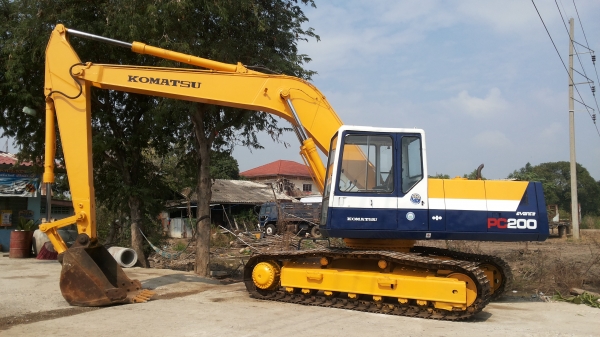 ขายด่วนรถเเม็คโครโคมัสซูPC200-5 ตัวเดินใหญ่ รุ่น5ตัวแรกซีเรียสูง67881 รถนอกยังไม่เคยใช้งานในเมืองไทยเลย ขายด่วนรถเเม็คโครโคมัสซูPC200-5 ตัวเดินใหญ่ รุ่น5ตัวแรกซีเรียสูง67881 รถนอกยังไม่เคยใช้งานในเมืองไทยเลย