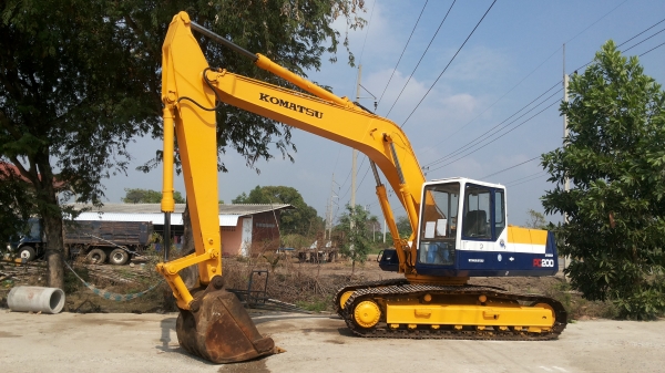 ขายด่วนรถเเม็คโครโคมัสซูPC200-5 ตัวเดินใหญ่ รุ่น5ตัวแรกซีเรียสูง67881 รถนอกยังไม่เคยใช้งานในเมืองไทยเลย ขายด่วนรถเเม็คโครโคมัสซูPC200-5 ตัวเดินใหญ่ รุ่น5ตัวแรกซีเรียสูง67881 รถนอกยังไม่เคยใช้งานในเมืองไทยเลย