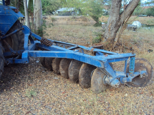 ขายผาน 7 ไคเฮงหลี ใช้กับ ford,ราคา 25,000 บาท โทร 087-0055449