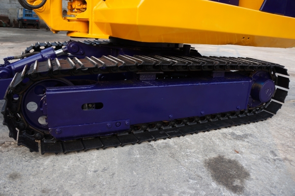 ขายรถขุด KOMUTSU PC30-5 เก่านอกปรับสภาพแล้วพร้อมใช้ไม่เคยใช้งานในเมืองไทย