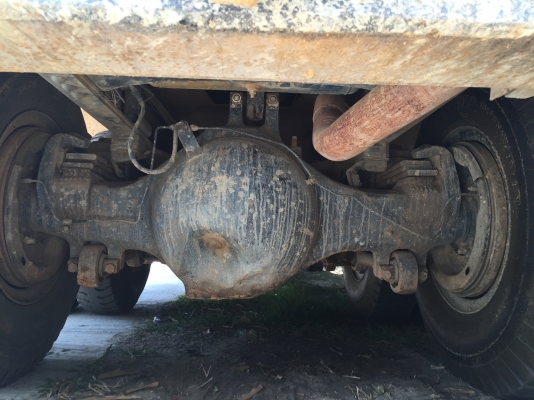 10ล้อดั้มhino. 260. แรง ปี. 2550. รถสวยพร้อมใช้.ไมล์1.3แสนกว่า มีระบบลาก เล่มพร้อม