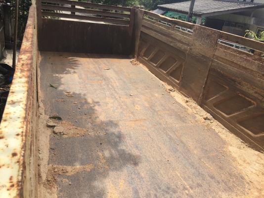 10ล้อดั้มhino. 260. แรง ปี. 2550. รถสวยพร้อมใช้.ไมล์1.3แสนกว่า มีระบบลาก เล่มพร้อม