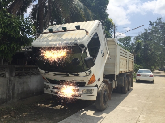 10ล้อดั้มhino. 260. แรง ปี. 2550. รถสวยพร้อมใช้.ไมล์1.3แสนกว่า มีระบบลาก เล่มพร้อม