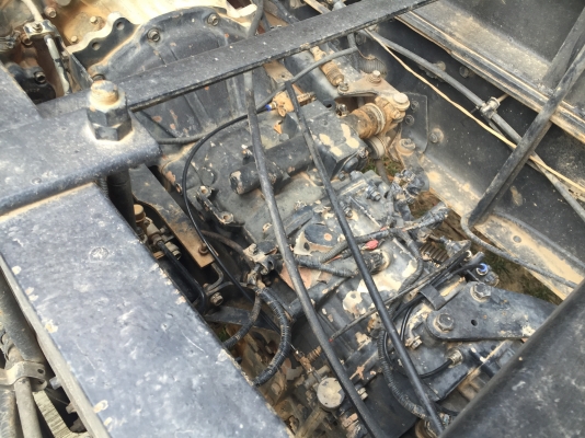 10ล้อดั้มhino. 260. แรง ปี. 2550. รถสวยพร้อมใช้.ไมล์1.3แสนกว่า มีระบบลาก เล่มพร้อม