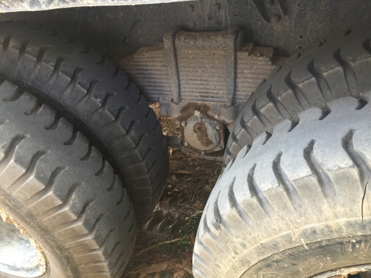 10ล้อดั้มhino. 260. แรง ปี. 2550. รถสวยพร้อมใช้.ไมล์1.3แสนกว่า มีระบบลาก เล่มพร้อม