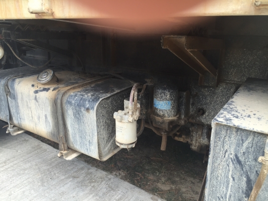 10ล้อดั้มhino. 260. แรง ปี. 2550. รถสวยพร้อมใช้.ไมล์1.3แสนกว่า มีระบบลาก เล่มพร้อม