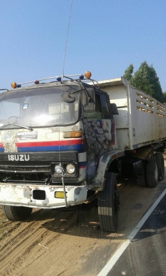 ขาย10ล้อ2เพลา ดั้มISUZU คัชซีจัมโบ้ เครื่องซูโม่ 220แรง เครื่องดี คัชซีสวย ภายในสวย สภาพพร้อมใช้งาน เอกสารพร้อมโอน จัดไฟแนนซ์ได้ เงื่อนไขง่ายๆวันเดียวรับรถ สนใจโทร 090-8588220คุณนะ 093-3258446คุณบิวตี้ ID:narong498 หรือ www.truck.in.th/498 หรือfb:ณรงค์ ซื ขาย10ล้อ2เพลา ดั้มISUZU คัชซีจัมโบ้ เครื่องซูโม่ 220แรง เครื่องดี คัชซีสวย ภายในสวย สภาพพร้อมใช้งาน เอกสารพร้อมโอน จัดไฟแนนซ์ได้ เงื่อนไขง่ายๆวันเดียวรับรถ สนใจโทร 090-8588220คุณนะ 093-3258446คุณบิวตี้ ID:narong498 หรือ www.truck.in.th/498 หรือfb:ณรงค์ ซื