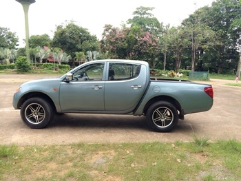 ขายรถกระบะไทรตั้ล 4 ประตู ปี 2007 ด่วน ขายรถกระบะไทรตั้ล 4 ประตู ปี 2007 ด่วน