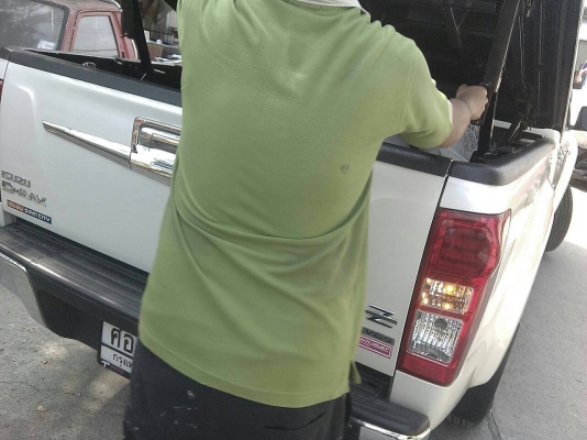 จัดส่งอีกตัวครับ - หัวกระแทก หัวเจาะ breaker มือสองญี่ปุ่น รุ่นใหม่ สวยมากครับ