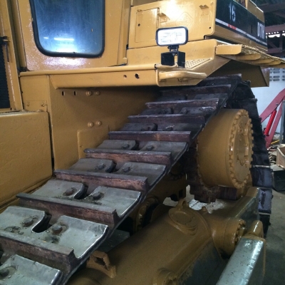 ต้องการขายรถดันดินCAT D7H ต้องการขายรถดันดินCAT D7H