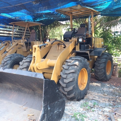 ต้องการขายรถตัก WA150-1 ต้องการขายรถตัก WA150-1