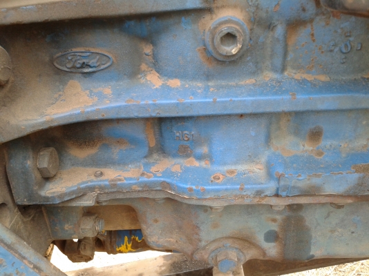 ขาย ฟอร์ด6640 สองเพลาคาราโล่ สภาพพร้อมใช้ พร้อมอุปกรณ์ ดันหน้า หางอีกสองชิ้น