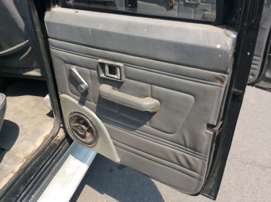 ขายรถกระบะนิสสัน big-m 4ประตู ปี92 เครื่อง td27 เทอร์โบ เกียร์ออโต้ เพาเวอร์ ภายในเบาะหนัง แอร์มี ตัวถังสีเต็มมีริ้วรอยบ้าง กันชนหน้า แร็กหลังคา บันไดข้าง แม็กขอบ15" มี5วง กว้าง8" ยาง31" เครื่องแน่นๆเกียร์มีปัญหา คัสซีสวยไม่ผุไม่กร่อน รถขับ ขายรถกระบะนิสสัน big-m 4ประตู ปี92 เครื่อง td27 เทอร์โบ เกียร์ออโต้ เพาเวอร์ ภายในเบาะหนัง แอร์มี ตัวถังสีเต็มมีริ้วรอยบ้าง กันชนหน้า แร็กหลังคา บันไดข้าง แม็กขอบ15" มี5วง กว้าง8" ยาง31" เครื่องแน่นๆเกียร์มีปัญหา คัสซีสวยไม่ผุไม่กร่อน รถขับ