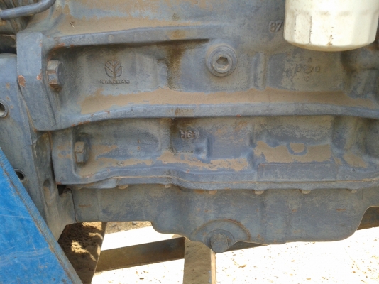 ขาย นิวฮอนแลนด์6640 เพลาเดียว สภาพพร้อมใช้ พร้อมอุปกรณ์ ดันหน้า หางอีกสองชิ้น