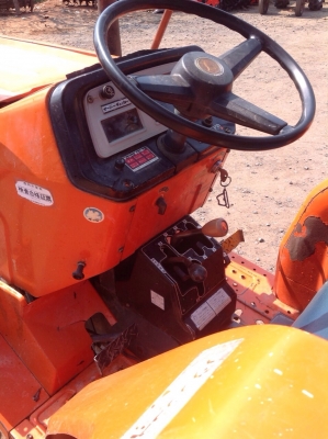 แทรกเตอร์คูโบต้า แอล 3202 สภาพดีเดิมๆทั้งคัน ขายพร้อมผานพรวน แทรกเตอร์คูโบต้า แอล 3202 สภาพดีเดิมๆทั้งคัน ขายพร้อมผานพรวน