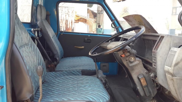 ขายรถหกล้อตั้ม ISUZU NPR 58 L