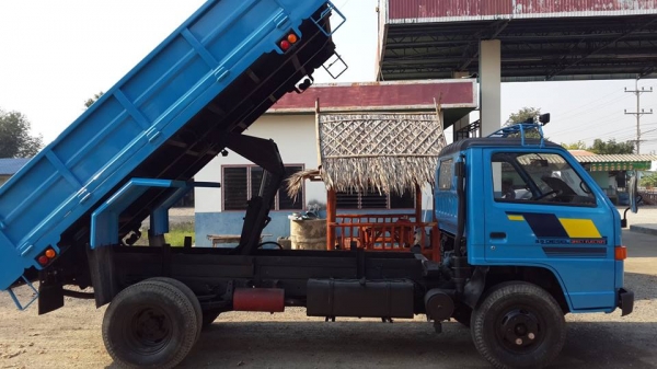 ขายรถหกล้อตั้ม ISUZU NPR 58 L