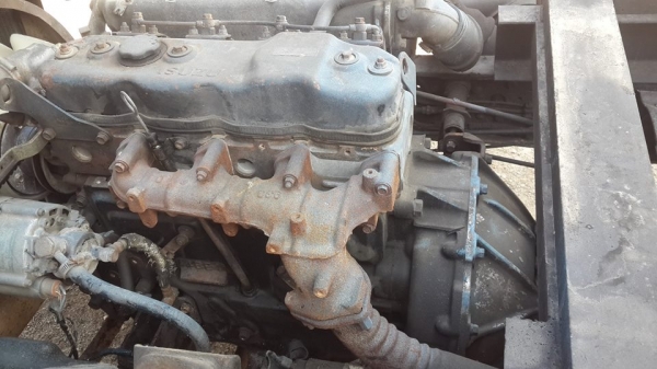 ขายรถหกล้อตั้ม ISUZU NPR 58 L