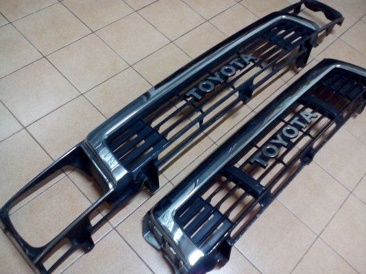 กระจังหน้า toyota hilux ln 106 surf กระจังหน้า toyota hilux ln 106 surf