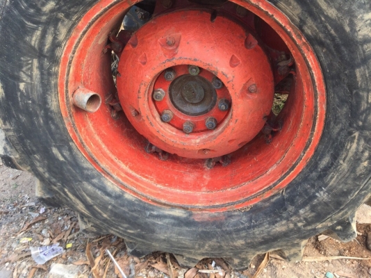 ขายรถไถKUBOTA M8030DT 2เพลา เล่มทะเบียน พร้อมใช้งาน สนใจโทร 081-970-1072