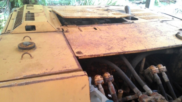 ขายรถแบคโฮ KOMATSU PC-200-5 สภาพสวยพร้อมใช้ อิมวอย ไฟฟ้าใช้งานได้ ราคา780000 สนใจโทรจองด่วน