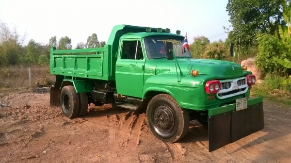 ขาย 6 ล้อดั้มหัวยาว ไม่มีเล่มทะเบียน เครื่อง 6BB1 ปั้มคอยาว 145 แรงม้า คัสซีสวย เฟืองท้ายใหญ่ สโลว์กลาง พวงมาลัยพาวเวอร์ ราคาต่อรองได้ครับ