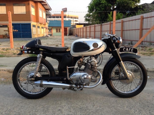 Honda CD125 Cafe' คลาสสิครถมีเล่มทะเบียน Honda CD125 Cafe' คลาสสิครถมีเล่มทะเบียน