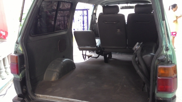 ขายรถตู้เล็ก Toyota Liteace ติดแก๊สแล้ว พร้อมใช้ครับ