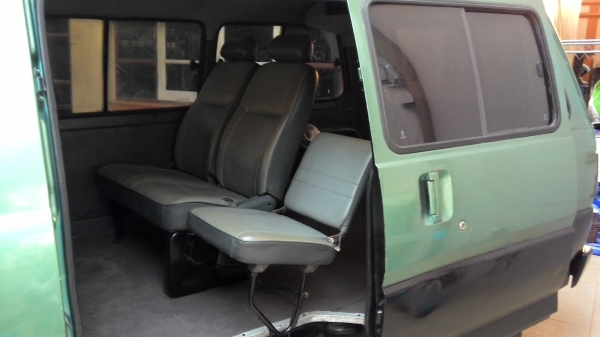 ขายรถตู้เล็ก Toyota Liteace ติดแก๊สแล้ว พร้อมใช้ครับ