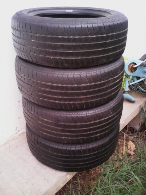 205/55R16 GOODYEAR EAGLE NCT5   มีชุด 4 เส้น  โทร.081-427-3941