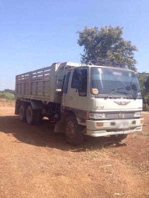 ขายรถบรรทุกสิบล้อดัมพ์ HINO 3H เครื่องเดิม HO7D-195 แรง เกียร์เดิม กระบะดัมพ์สามมิตร ทะเบียนพร้อม
