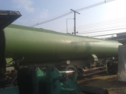 ถังน้ำยางสด (กำลังยกลงจากรถ) 6 ช่อง พร้อมใช้งาน ถังน้ำยางสด (กำลังยกลงจากรถ) 6 ช่อง พร้อมใช้งาน